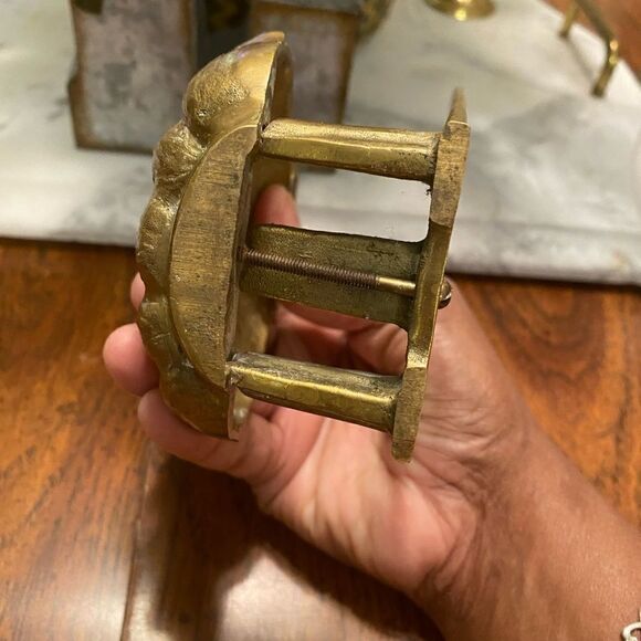 Vintage Solid Brass Pineapple Letter Organizer Napkin Holder Office Decor - Picture 5 of 5